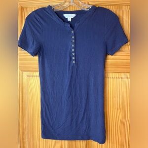 Market And Spruce Button Tee